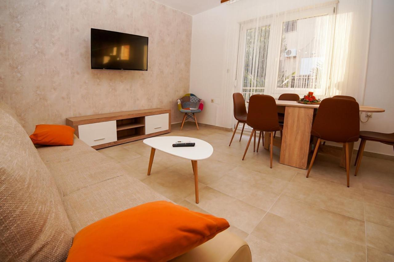 Apartment Ajdukovic Vodice Exterior foto
